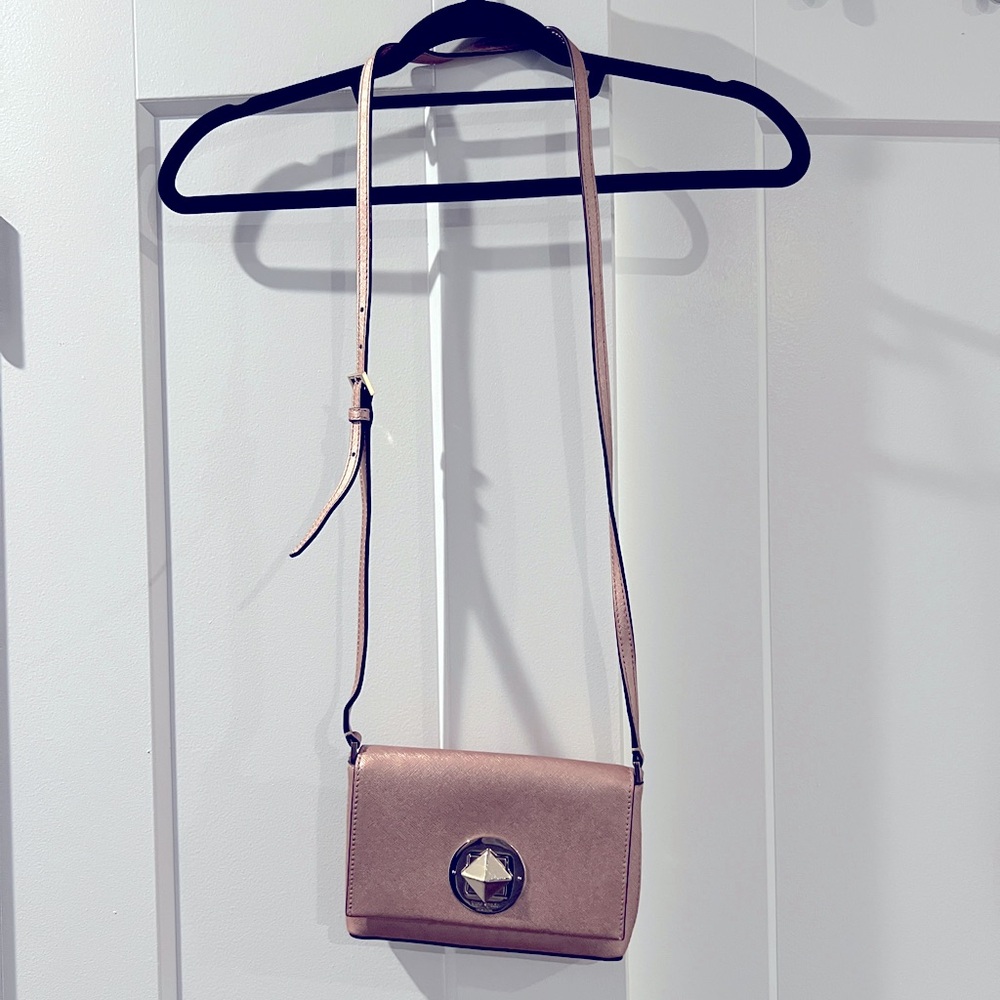 Kate Spade Rose gold Newbury Land mini crossbody bag